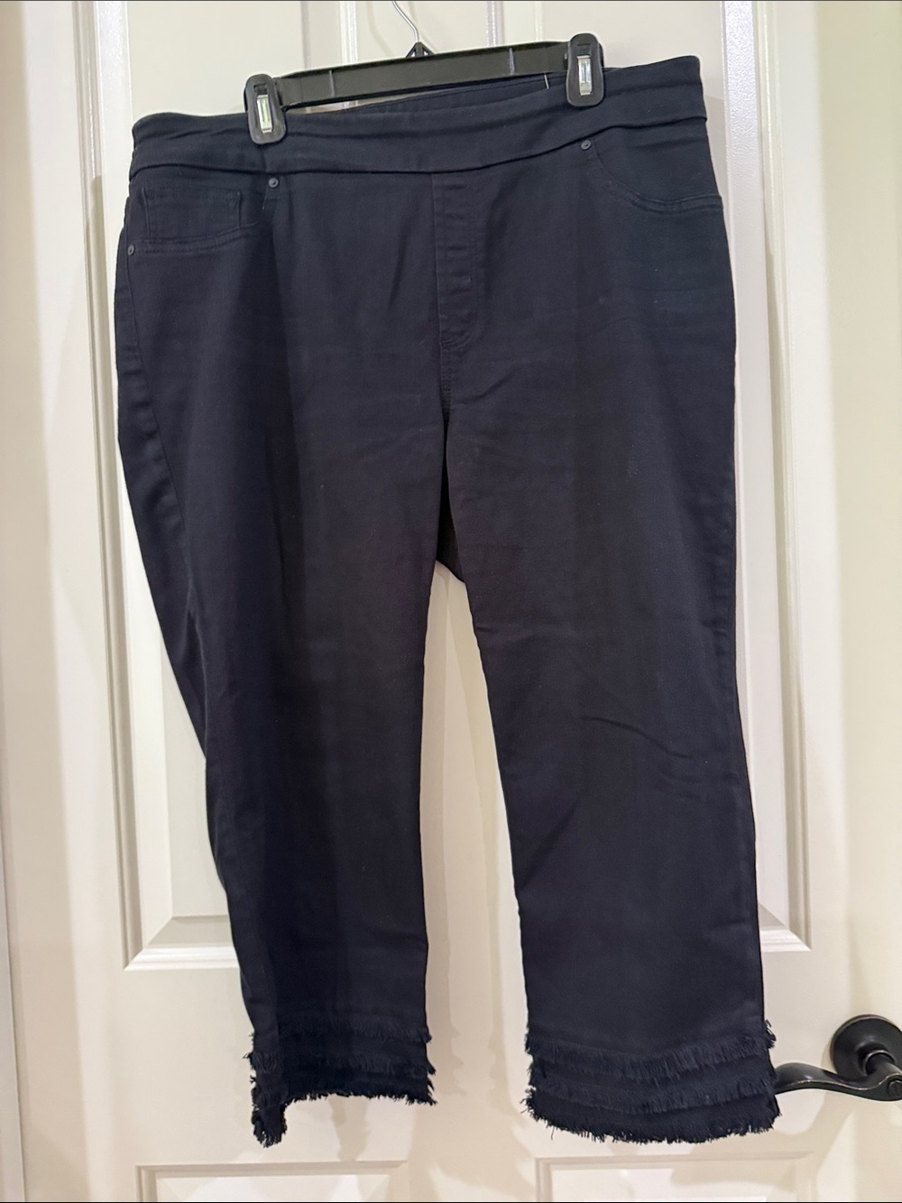Chico's Black Pull On Capri with Fringe-Hem Jeans